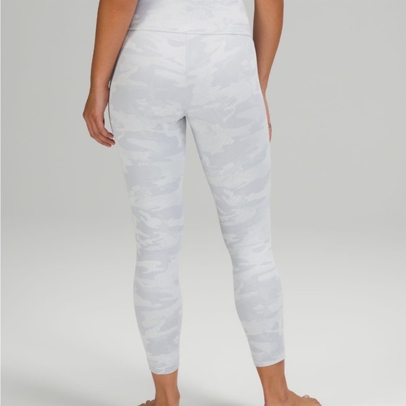Lululemon white camo leggings ribbed - Picture 2 of 3